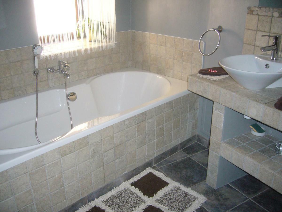 A La Bouge'Hotes Bellentre المظهر الخارجي الصورة