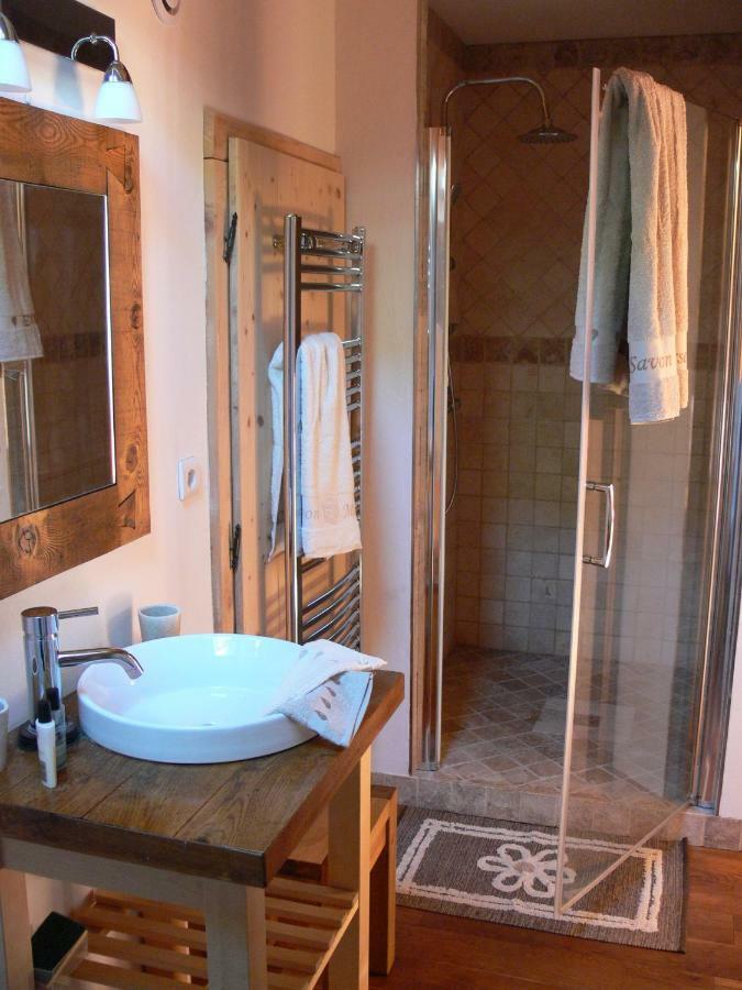 A La Bouge'Hotes Bellentre المظهر الخارجي الصورة